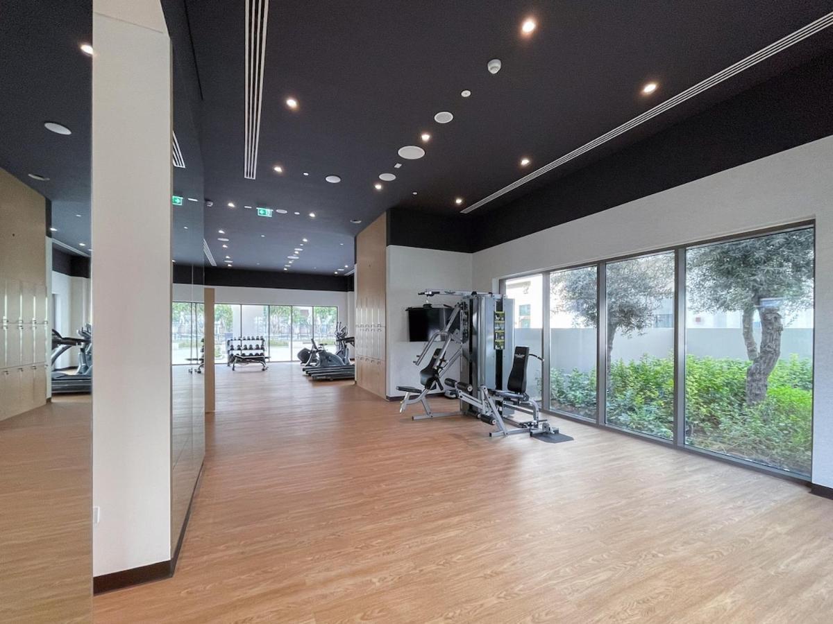 Elegant 4-Bedroom Apartment Perfect For Families In Dubai Creek Harbour Buitenkant foto