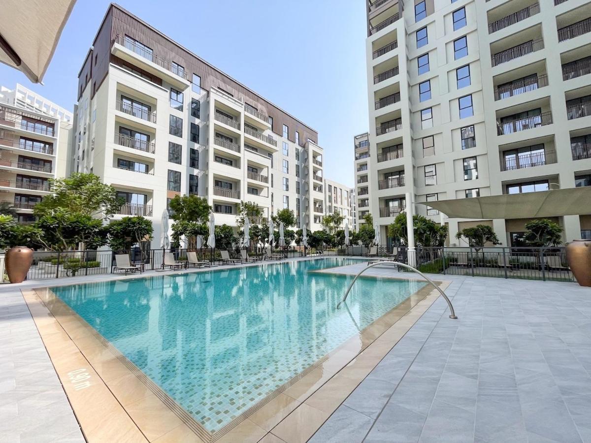 Elegant 4-Bedroom Apartment Perfect For Families In Dubai Creek Harbour Buitenkant foto