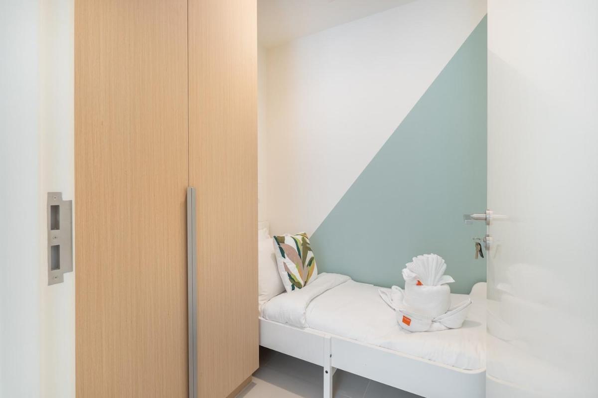 Elegant 4-Bedroom Apartment Perfect For Families In Dubai Creek Harbour Buitenkant foto