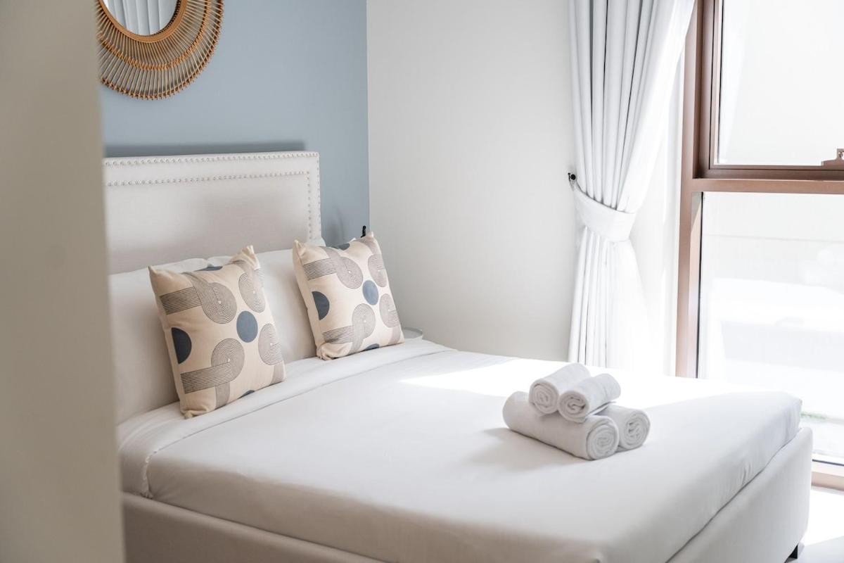 Elegant 4-Bedroom Apartment Perfect For Families In Dubai Creek Harbour Buitenkant foto