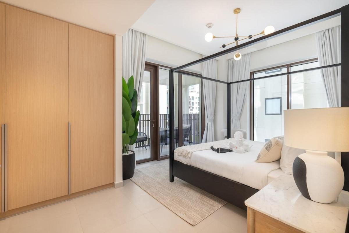 Elegant 4-Bedroom Apartment Perfect For Families In Dubai Creek Harbour Buitenkant foto