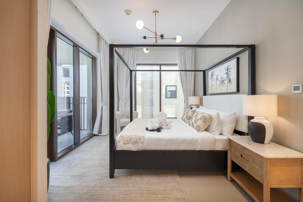 Elegant 4-Bedroom Apartment Perfect For Families In Dubai Creek Harbour Buitenkant foto
